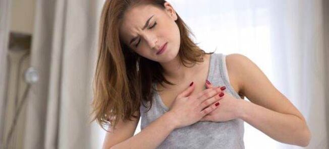 Osteochondroza odcinka piersiowego kręgosłupa może objawiać się bólem w okolicy serca